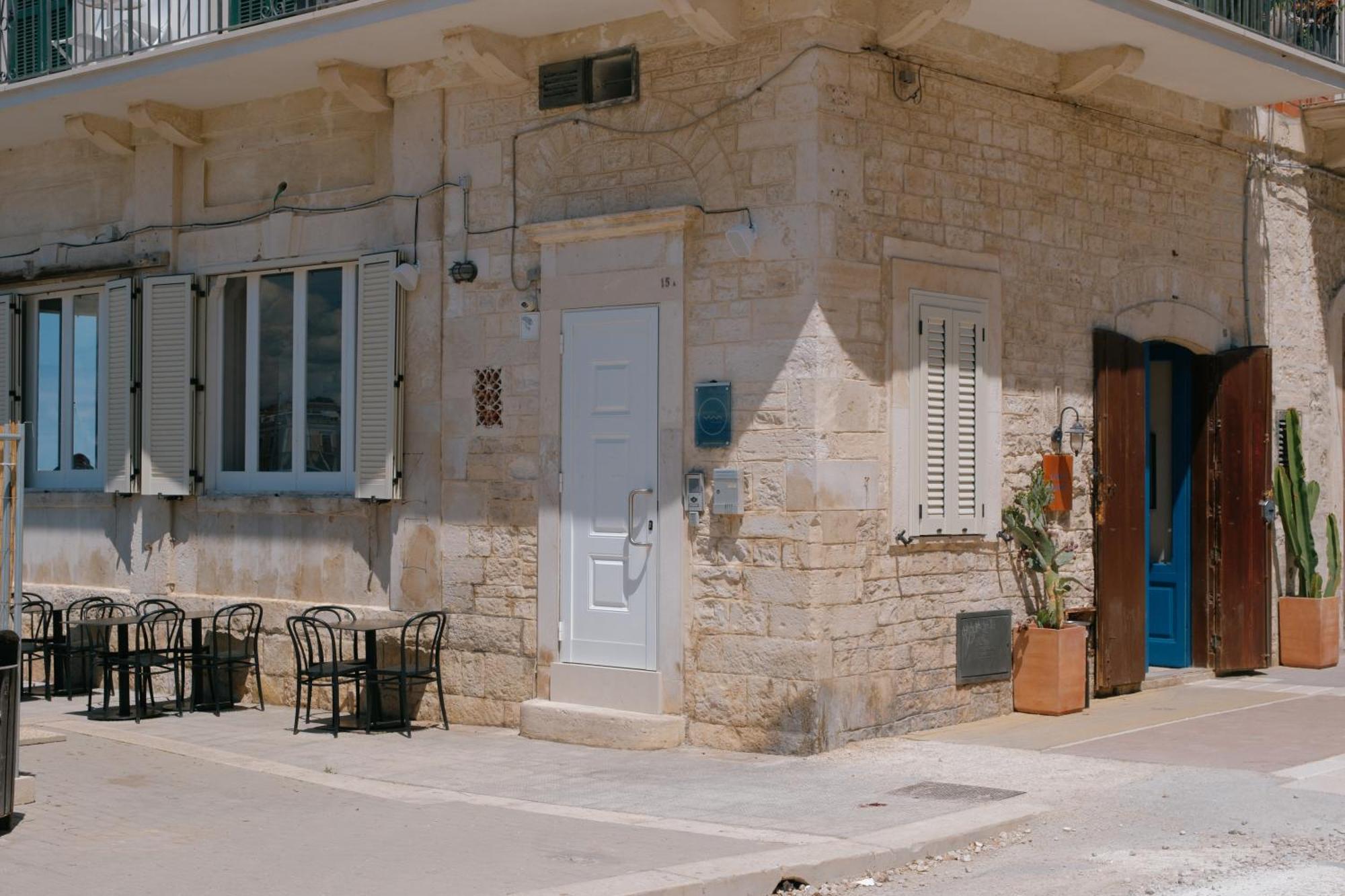 Hotel La Finestrella Bari Exterior foto